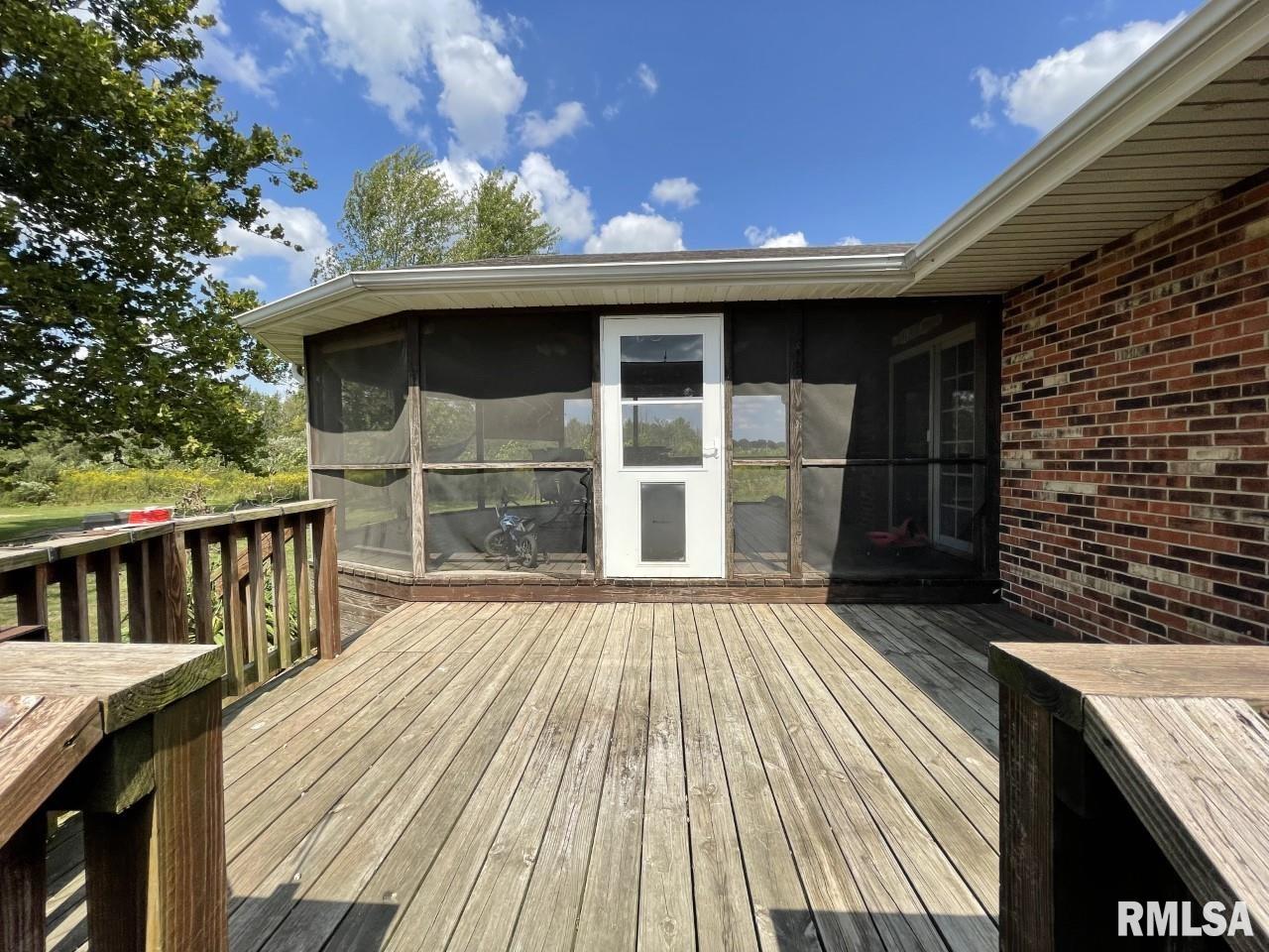 4023 Metcalf Road Iuka, IL 62849 - Photo 20 of 26