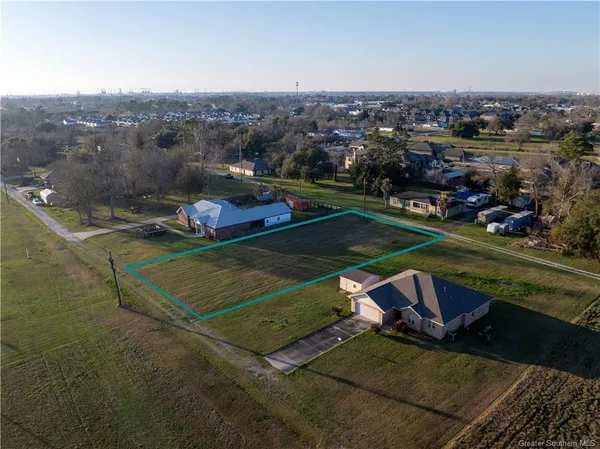 $52,500 | 5301 Elliott Road, Lake Charles, LA 70605