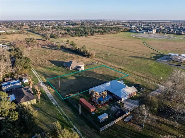 $52,500 | 5301 Elliott Road, Lake Charles, LA 70605