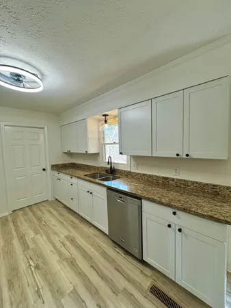 $354,000 | 1206 Belmont Drive, Cookeville, TN 38506