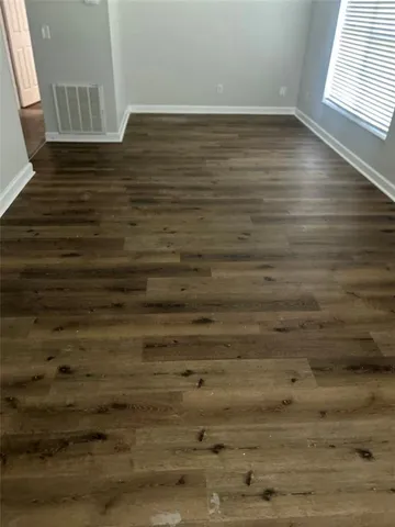 $1,300 | 4024 Dream Oak Place, Unit 103, Tampa, FL 33613