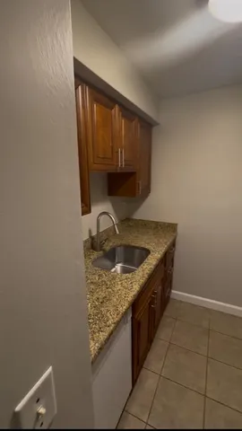 $1,300 | 4024 Dream Oak Place, Unit 103, Tampa, FL 33613