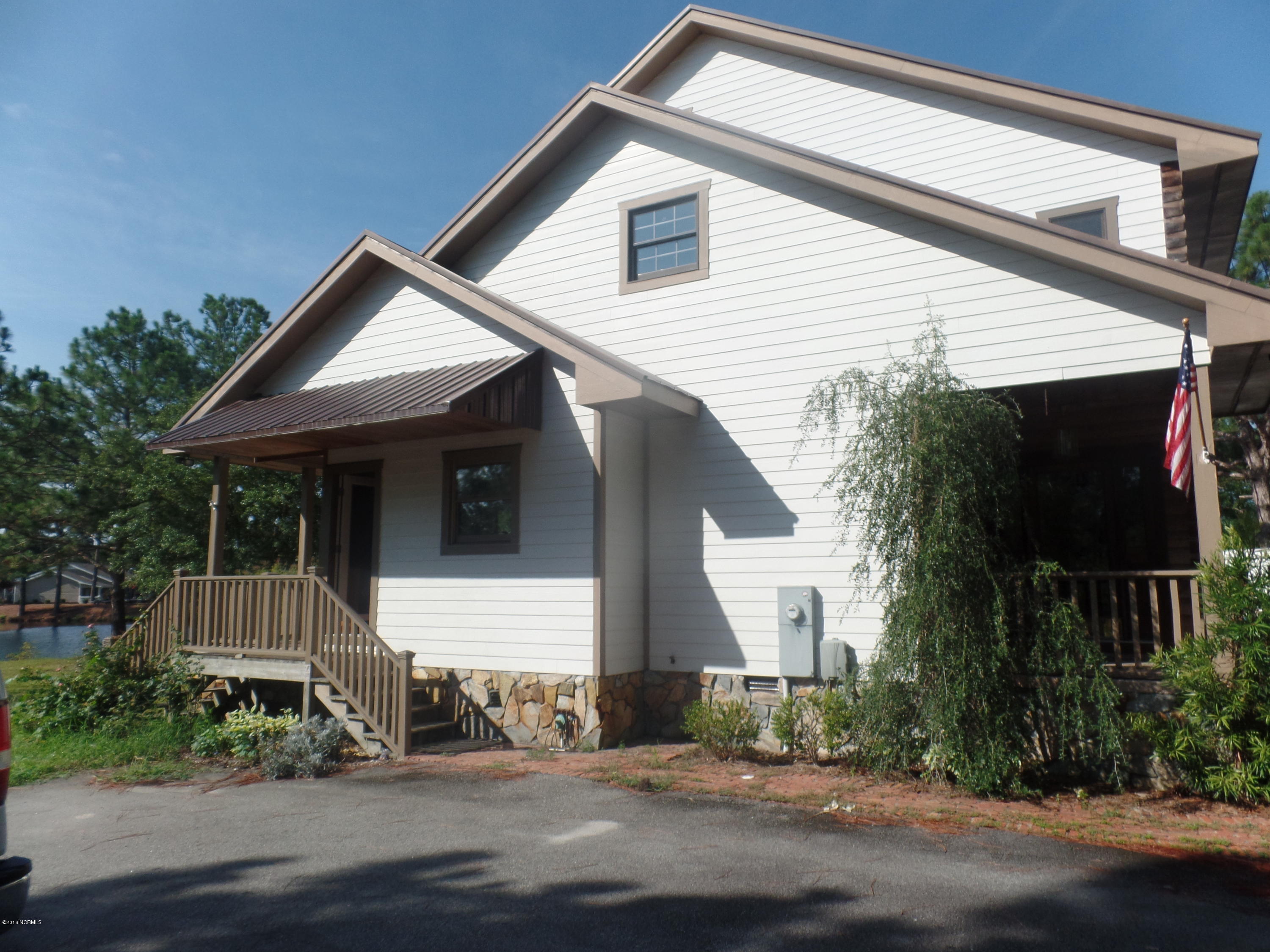 438 Bay Ridge Road Harrells, NC 28444 - Photo 9 of 20 side