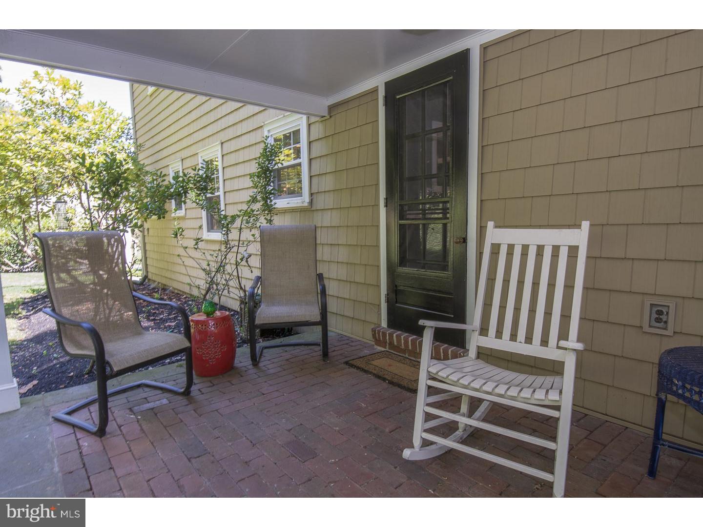 285 Vincent Road Paoli, PA 19301 - Photo 21 of 23 Patio