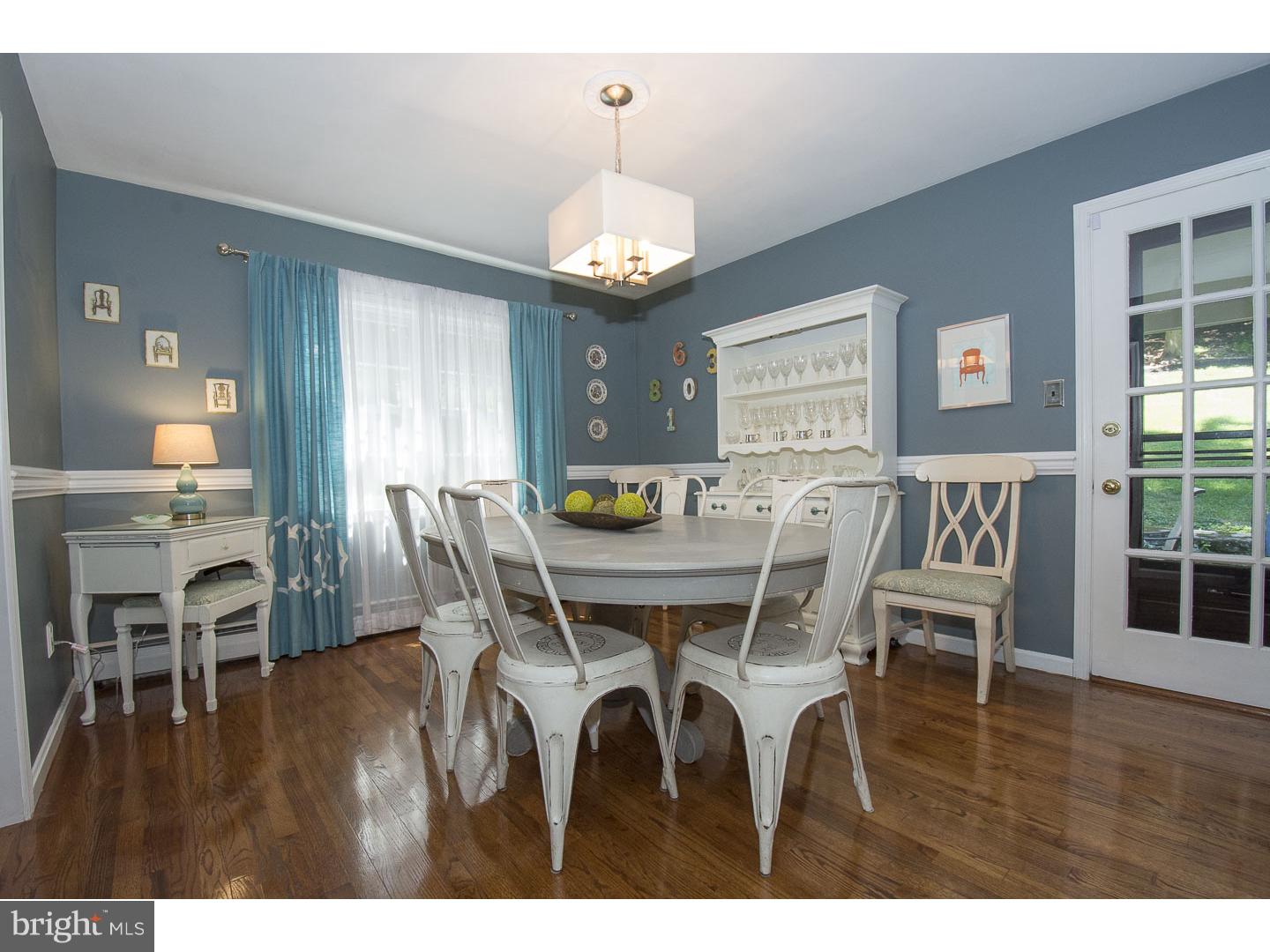 285 Vincent Road Paoli, PA 19301 - Photo 5 of 23 Dining Room