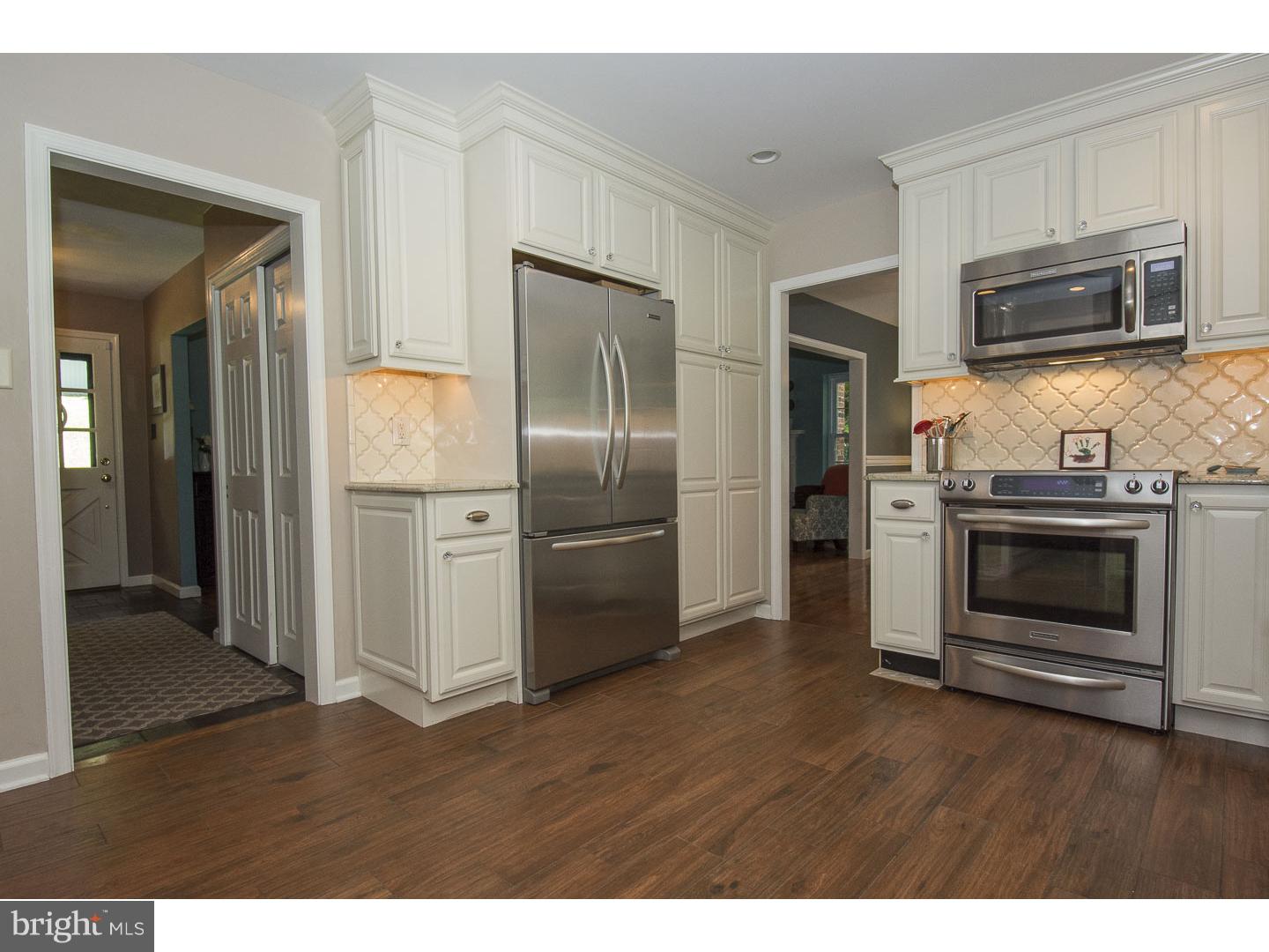 285 Vincent Road Paoli, PA 19301 - Photo 8 of 23 Gallery Image 8