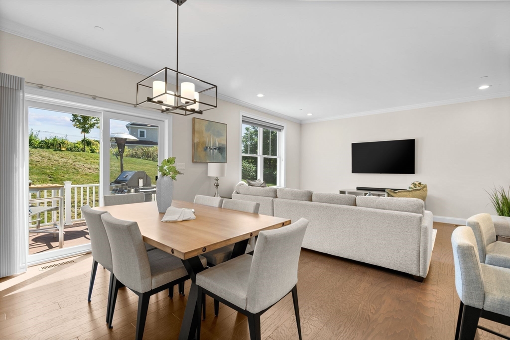 299 Lexington Street, Unit 20 Woburn, MA 01801 - Photo 12 of 42