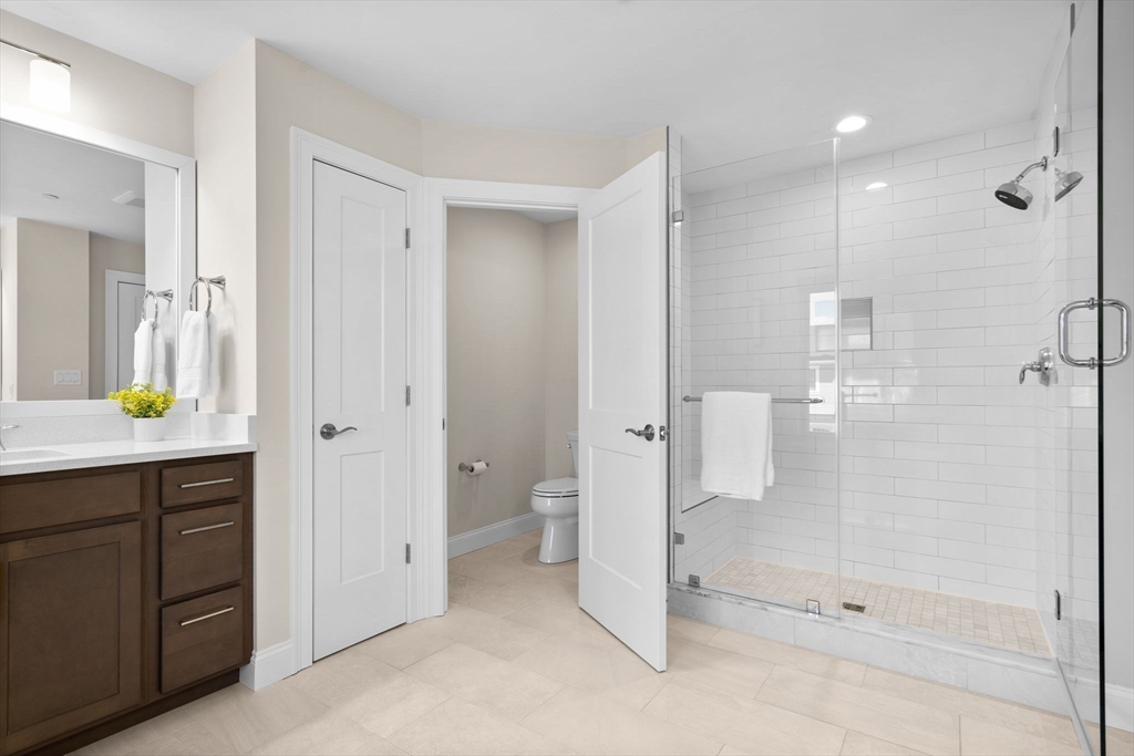 299 Lexington Street, Unit 20 Woburn, MA 01801 - Photo 19 of 42