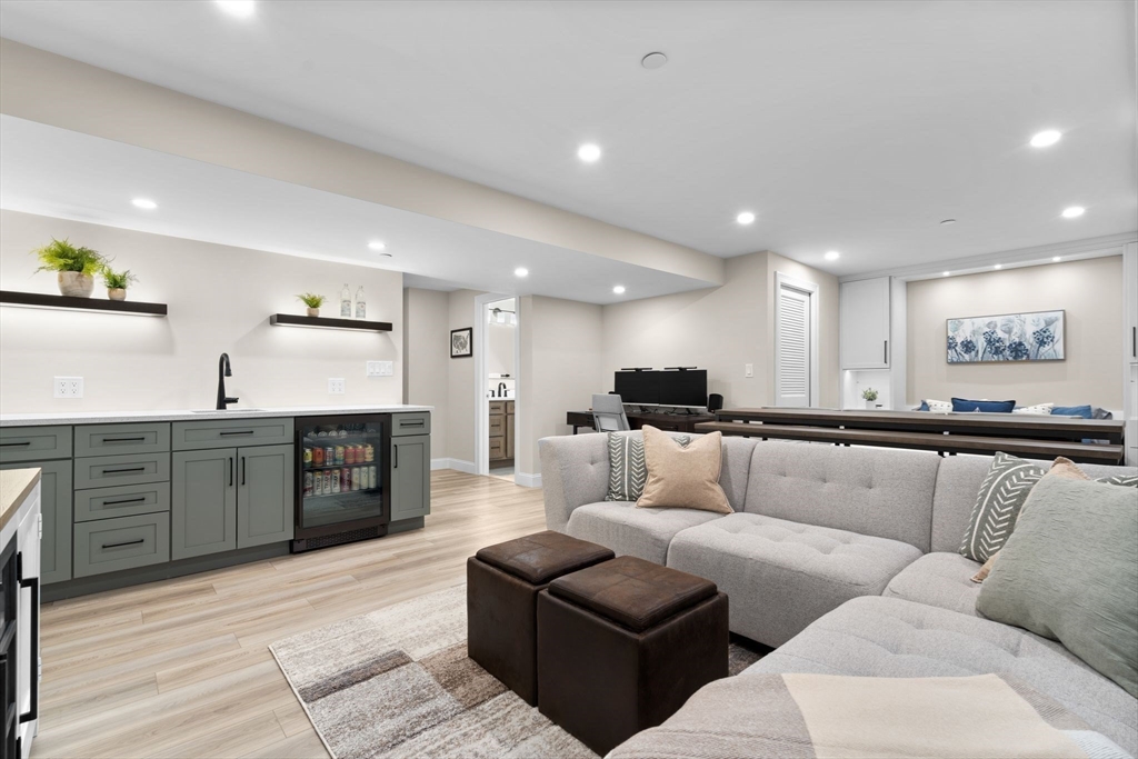 299 Lexington Street, Unit 20 Woburn, MA 01801 - Photo 27 of 42