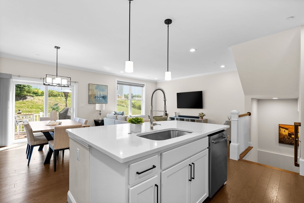 299 Lexington Street, Unit 20 Woburn, MA 01801 - Photo 7 of 42