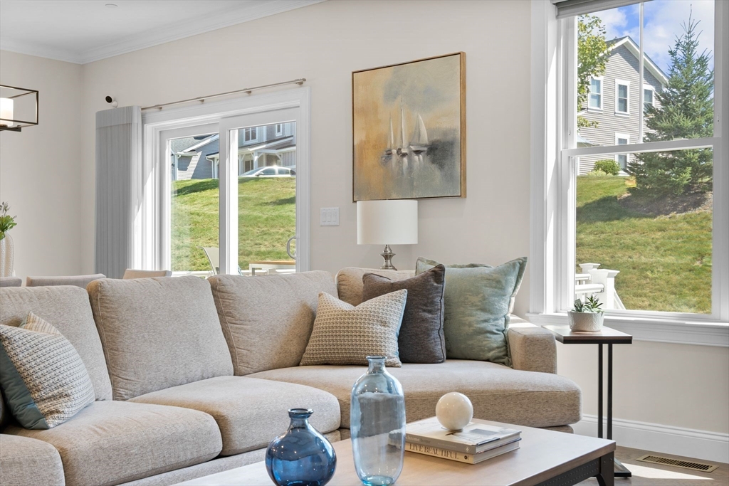 299 Lexington Street, Unit 20 Woburn, MA 01801 - Photo 10 of 42