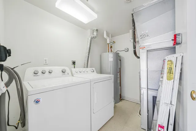 $4,250 | 502 Smith Court, Unit 502, Edgewater, NJ 07020