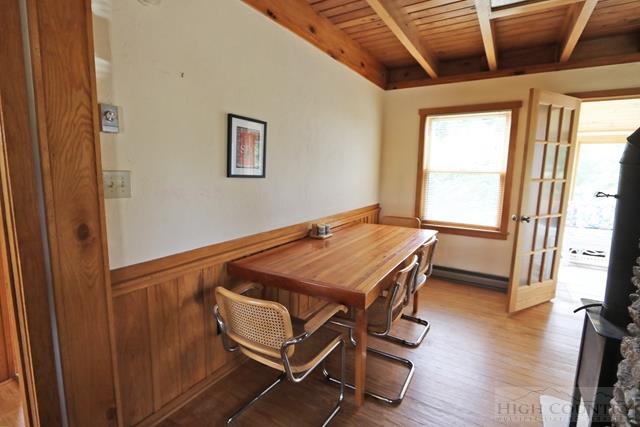 246 Harrison Road Boone, NC 28607 - Photo 3 of 36