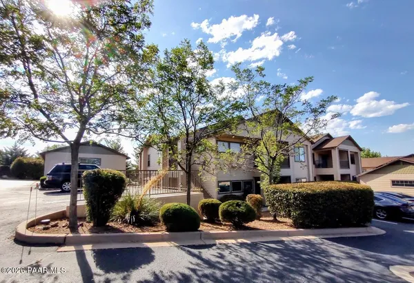 $410,000 | 1975 South Blooming Hills Drive, Unit 109, Prescott, AZ 86301