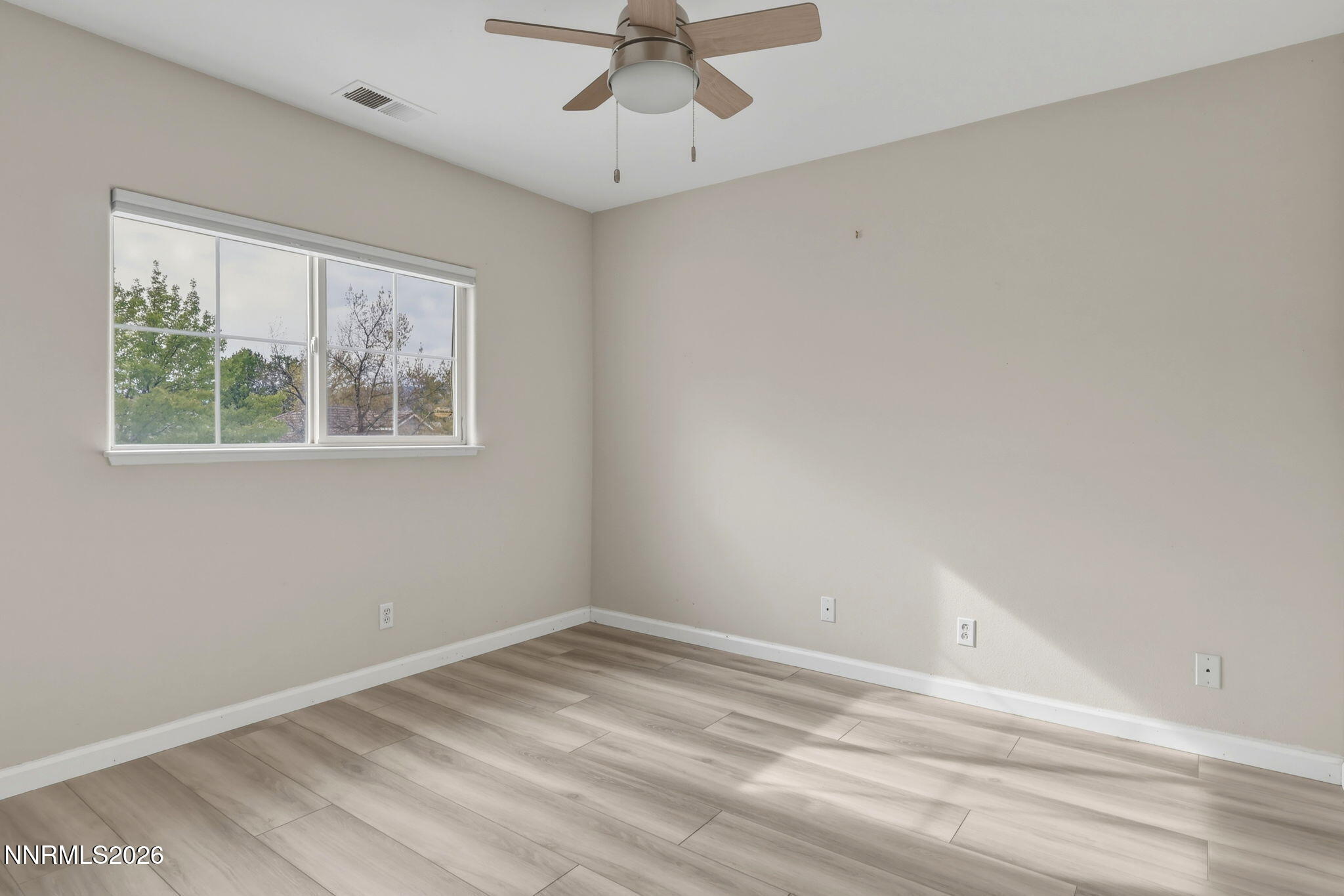 1120 Greenwich Way Reno, NV 89519 - Photo 14 of 23 39-web-or-mls-IMG_7544