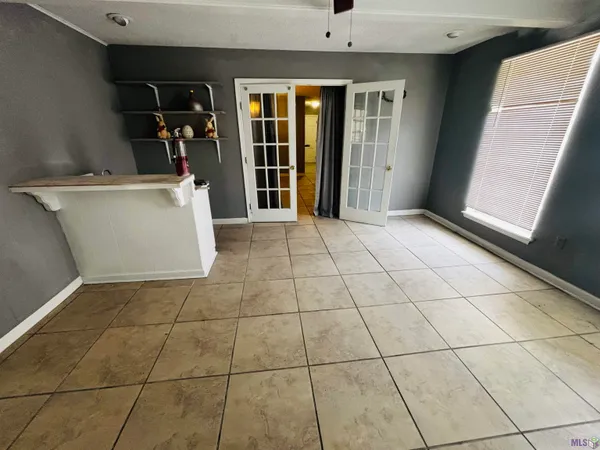 $1,500 | 6873 Forest Park Drive, Baton Rouge, LA 70811