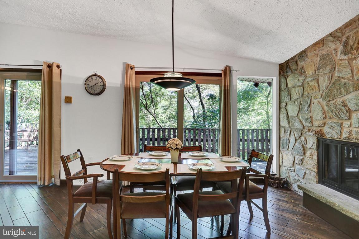 2335 Woodwick Road Lancaster, PA 17601 - Photo 7 of 34 Gallery Image 7