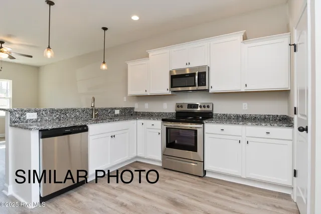 $249,900 | 732 Cross Brg Way, Unit LOT #11, Sneads Ferry, NC 28460