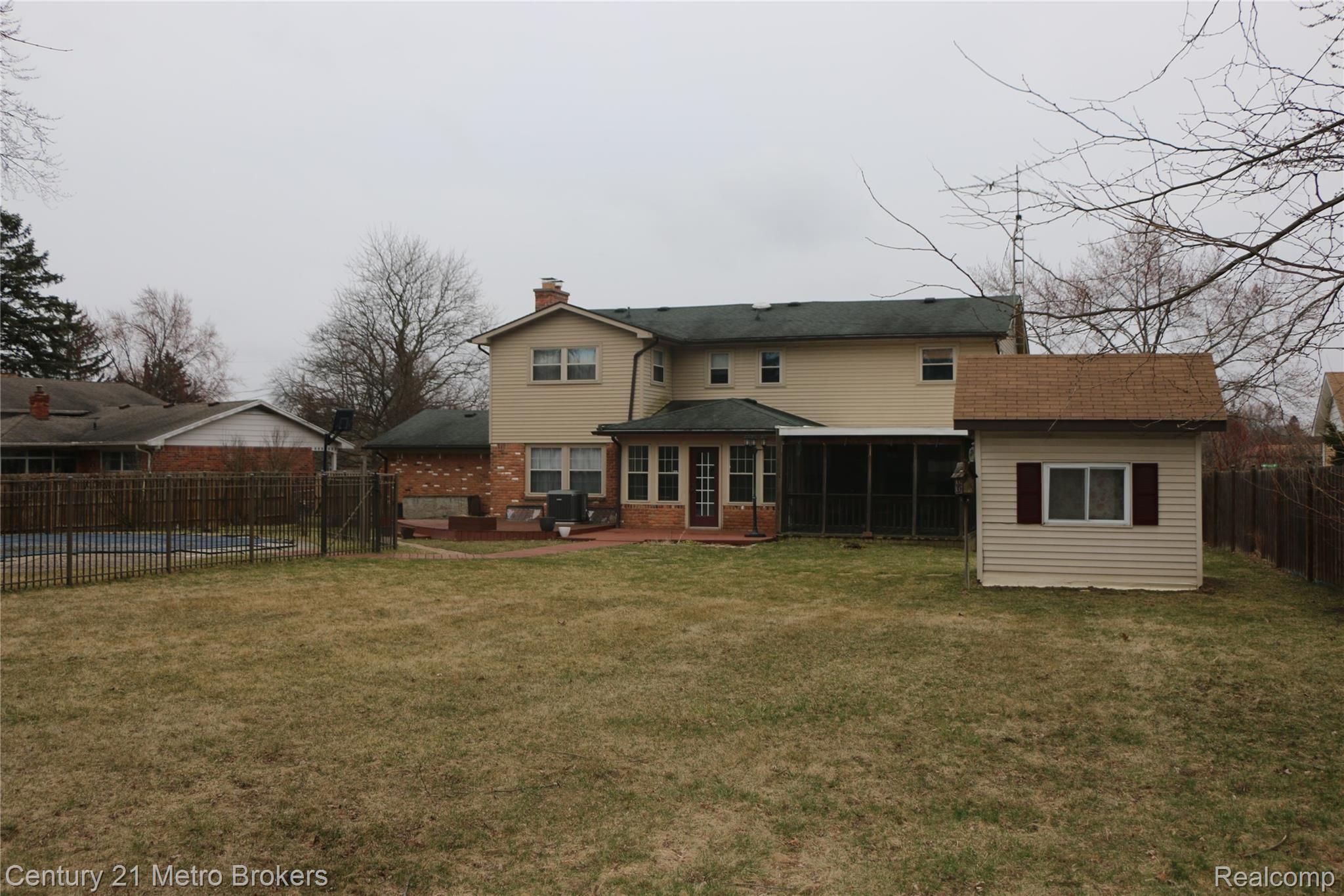 6333 Rustic Ridge Trail Grand Blanc, MI 48439 - Photo 21 of 22 IMG_3146.JPG