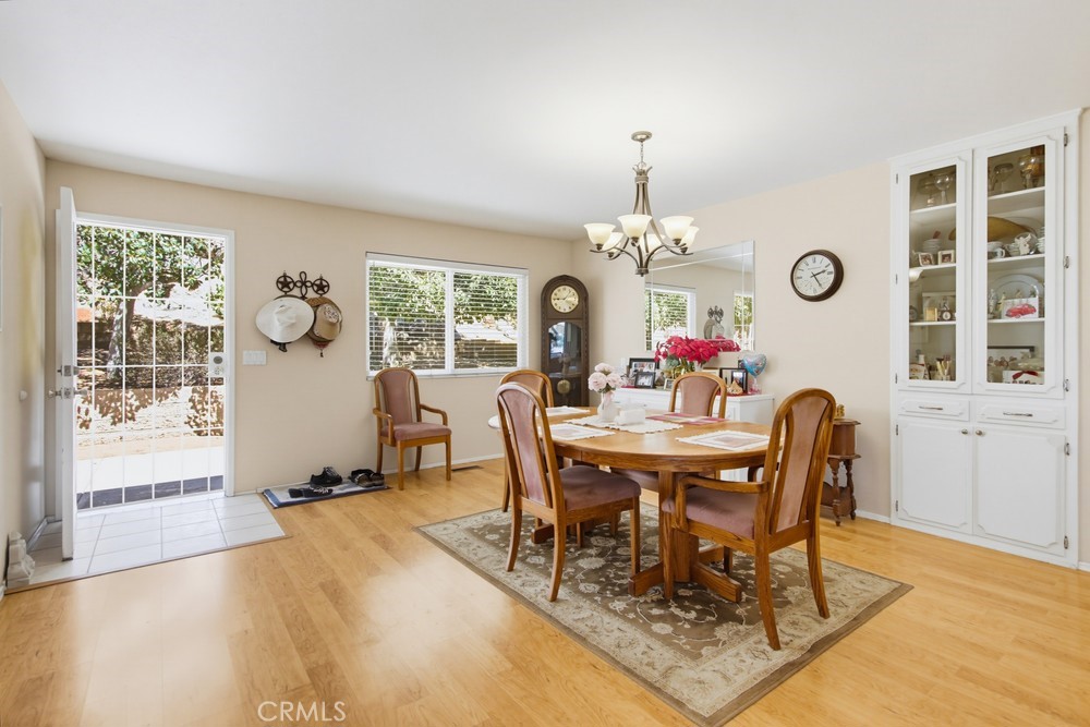 1691 Roble Grande Road Alpine, CA 91901 - Photo 8 of 68 Gallery Image 8