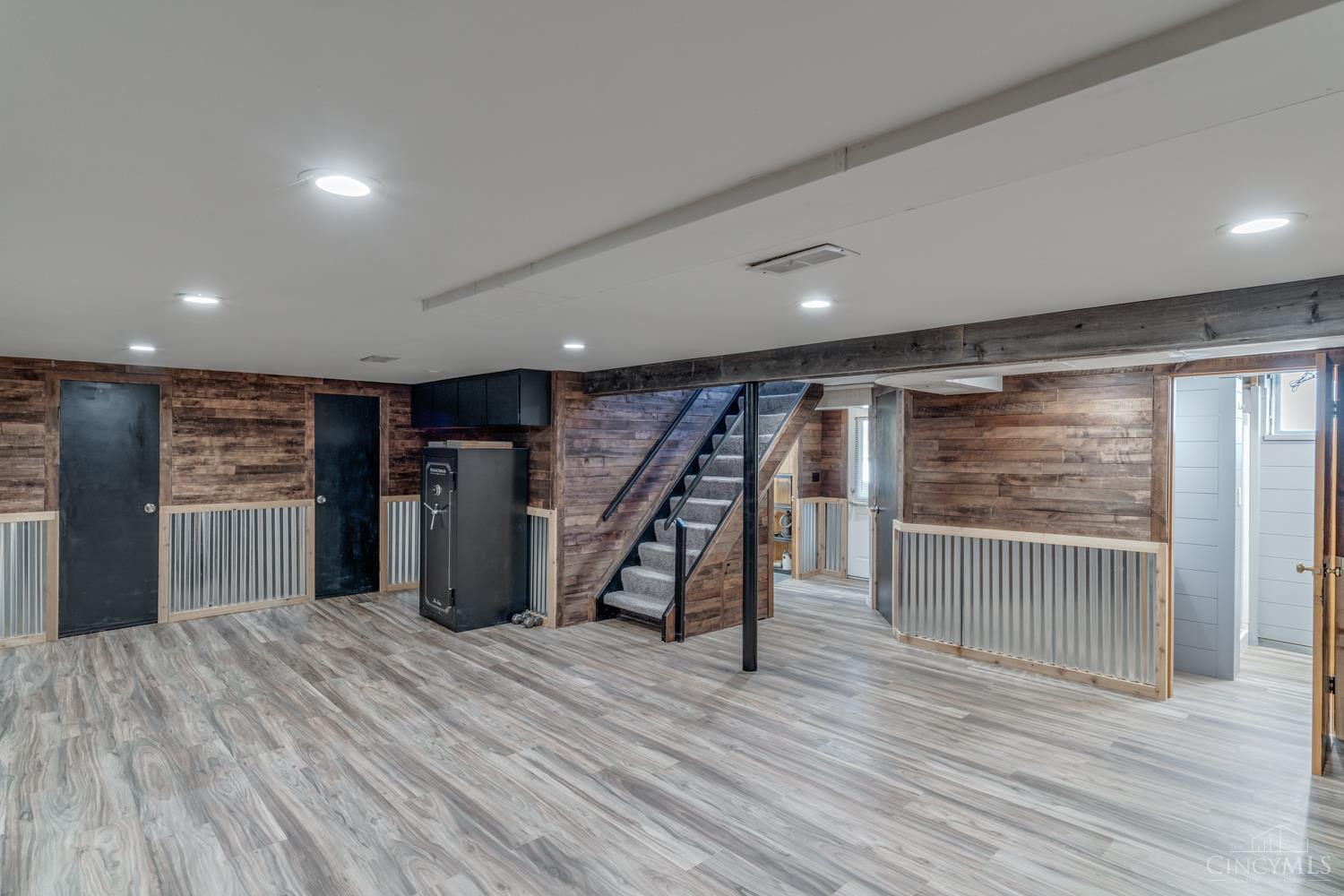 4660 Jessup Road Cincinnati, OH 45247 - Photo 26 of 39