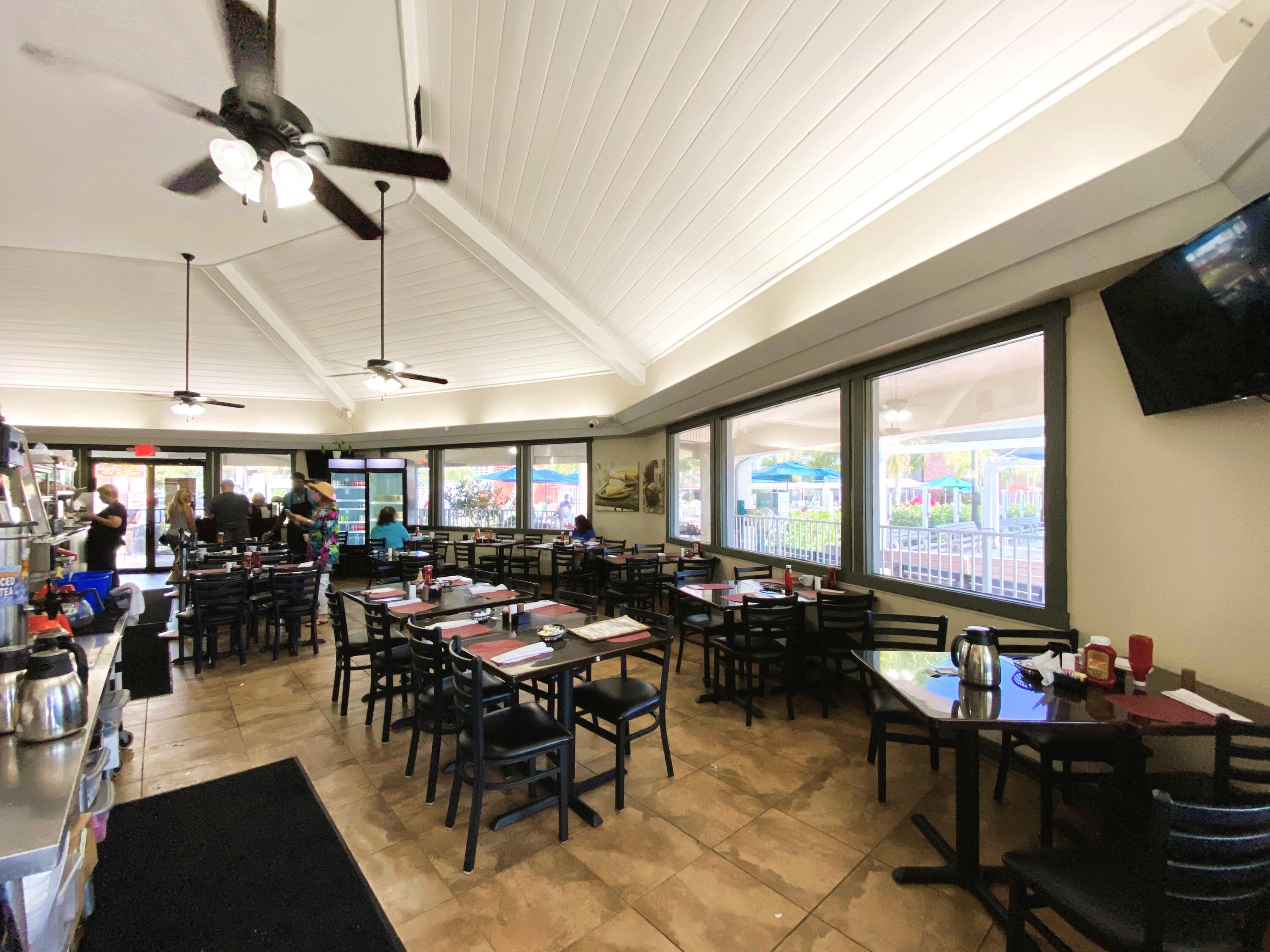 374 Markham Q Deerfield Beach, FL 33442 - Photo 44 of 57 Club House Restaurant