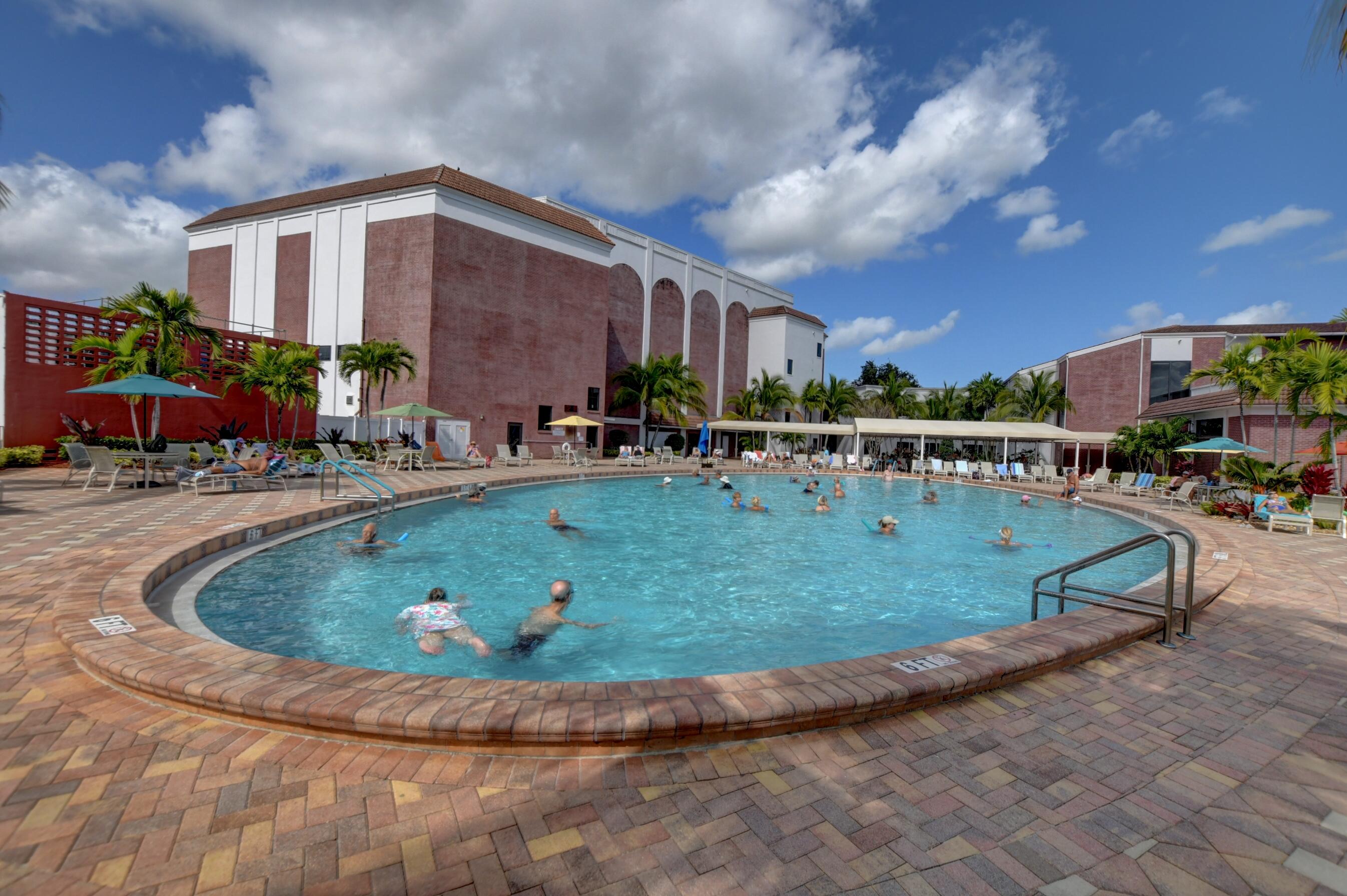 374 Markham Q Deerfield Beach, FL 33442 - Photo 45 of 57 Outdoor Clubhouse Pool 2