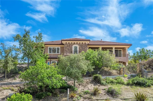 $4,200,000 | 2462 Lost Canyons Drive, Simi Valley, CA 93065