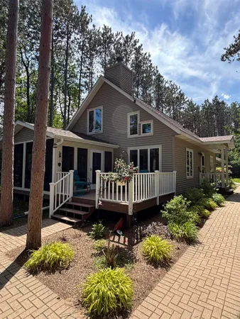 $365,000 | N8690 Spruce Lake Drive, Ogdensburg, WI 54962