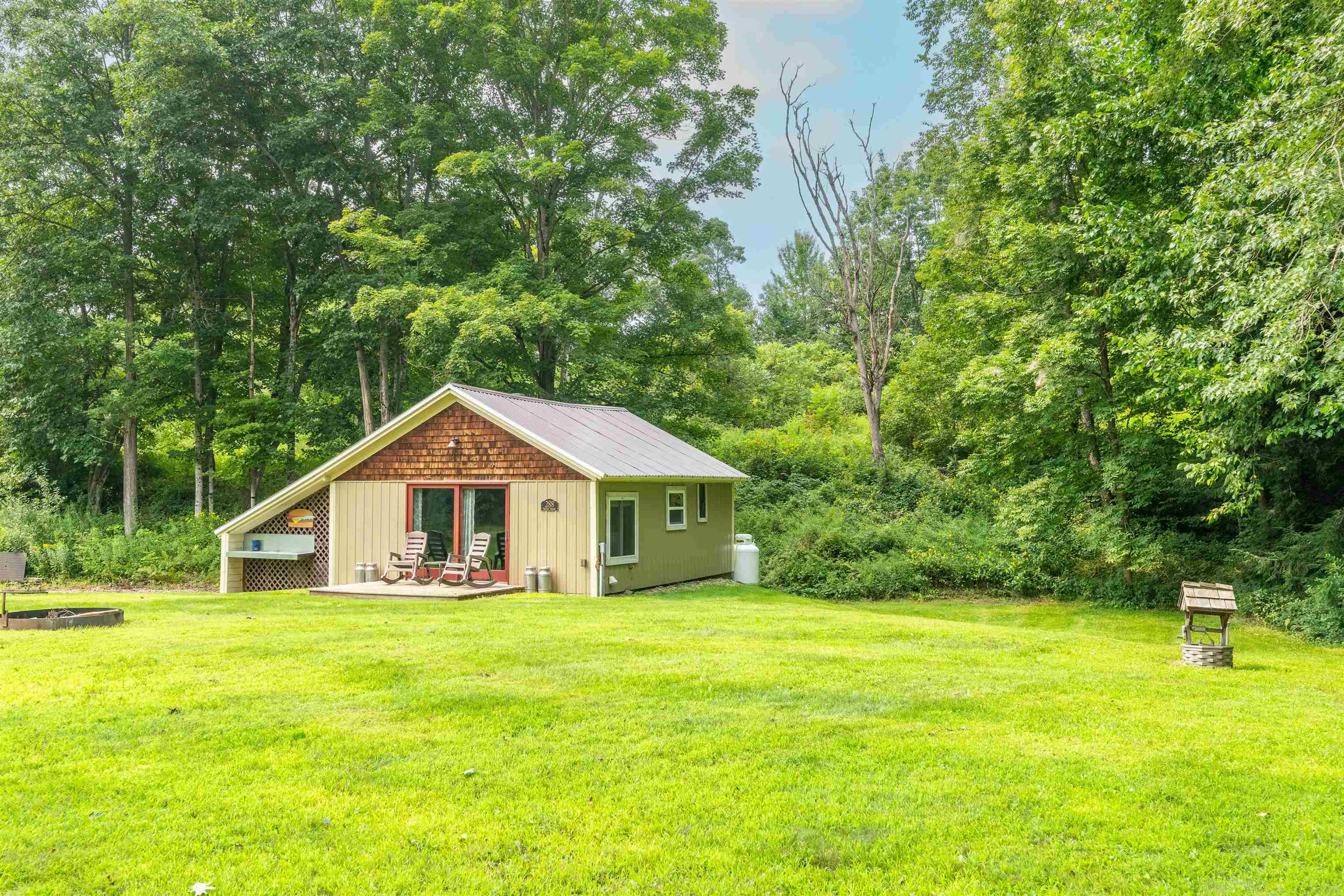 288 River Road Ryegate, VT 05042 - Photo 17 of 27