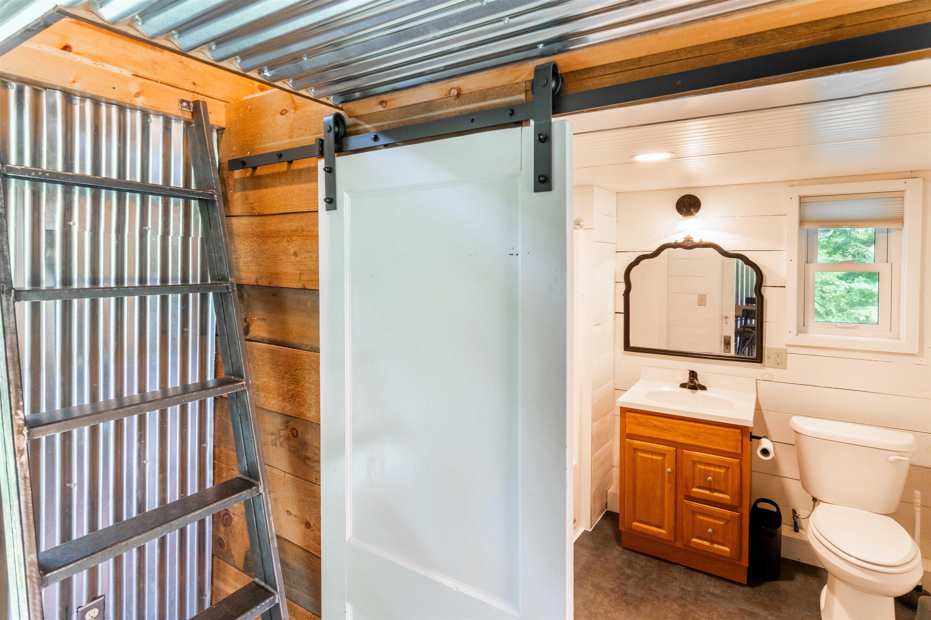 288 River Road Ryegate, VT 05042 - Photo 5 of 27