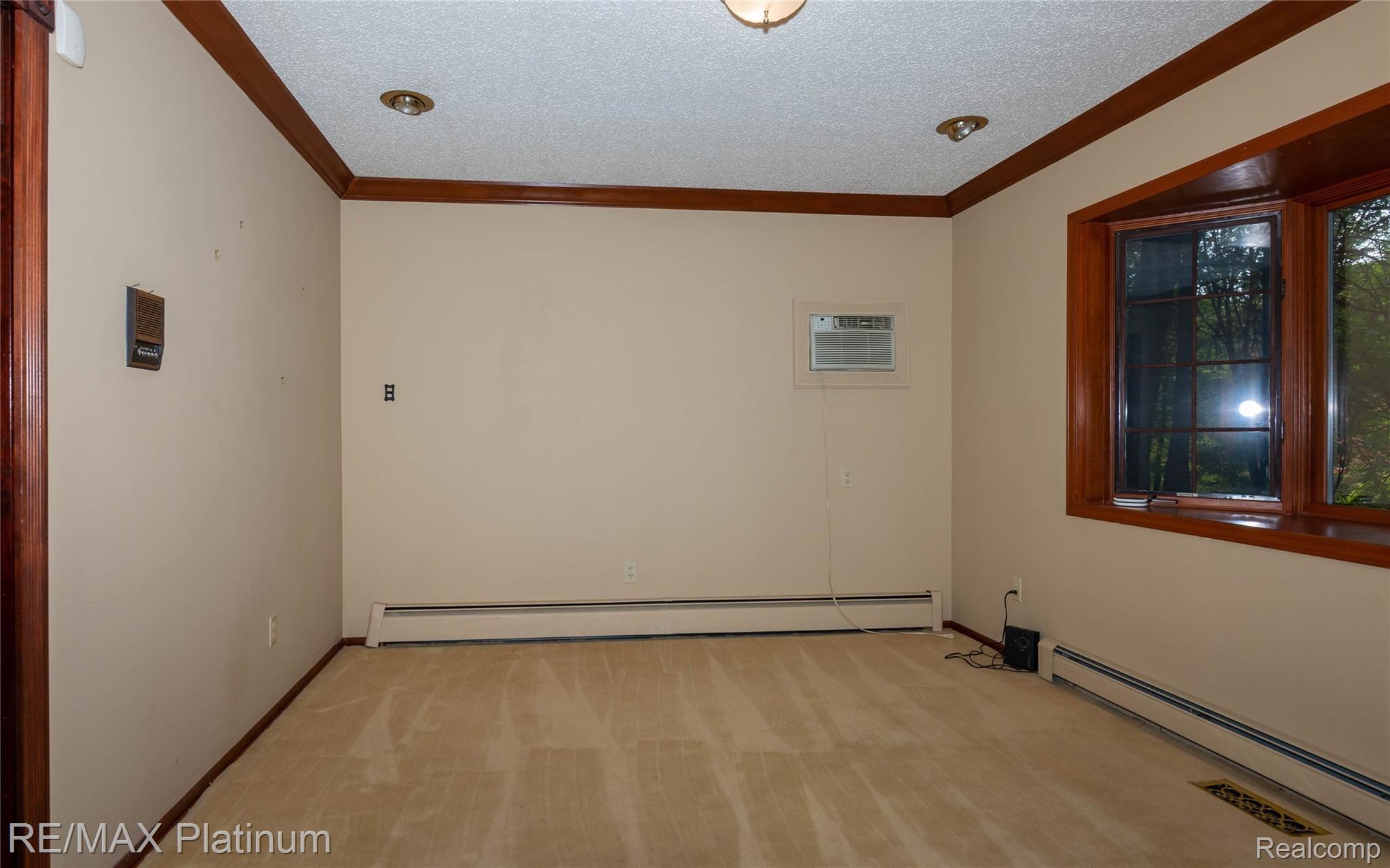 366 North Hughes Road Howell, MI 48843 - Photo 23 of 46 JTB_6746.jpg