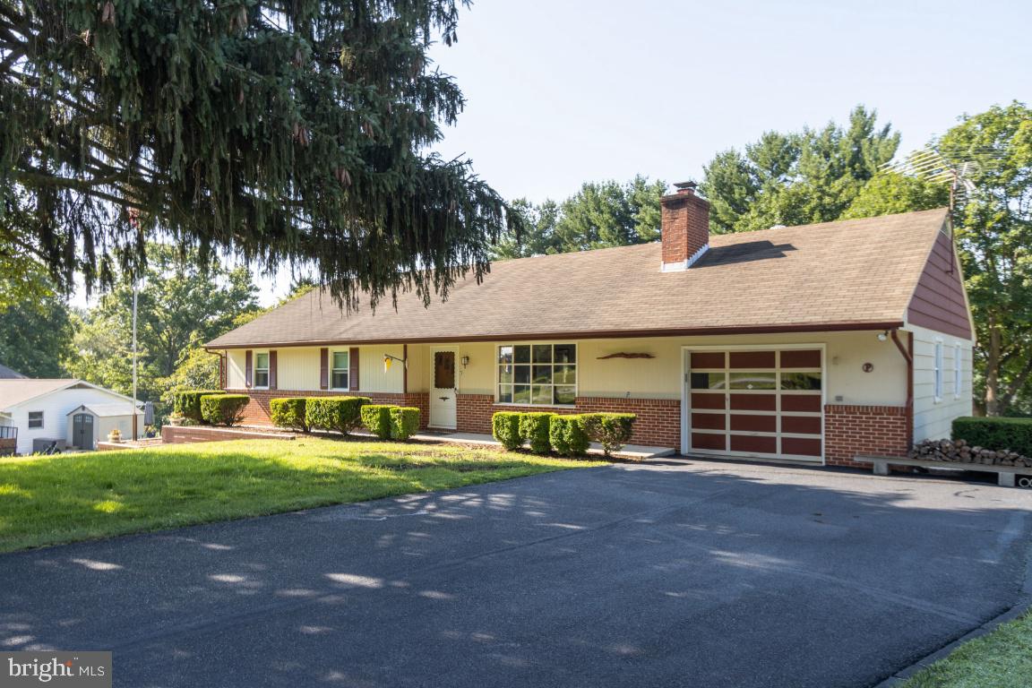 2313 Da Lib Road Finksburg, MD 21048 - Photo 4 of 39