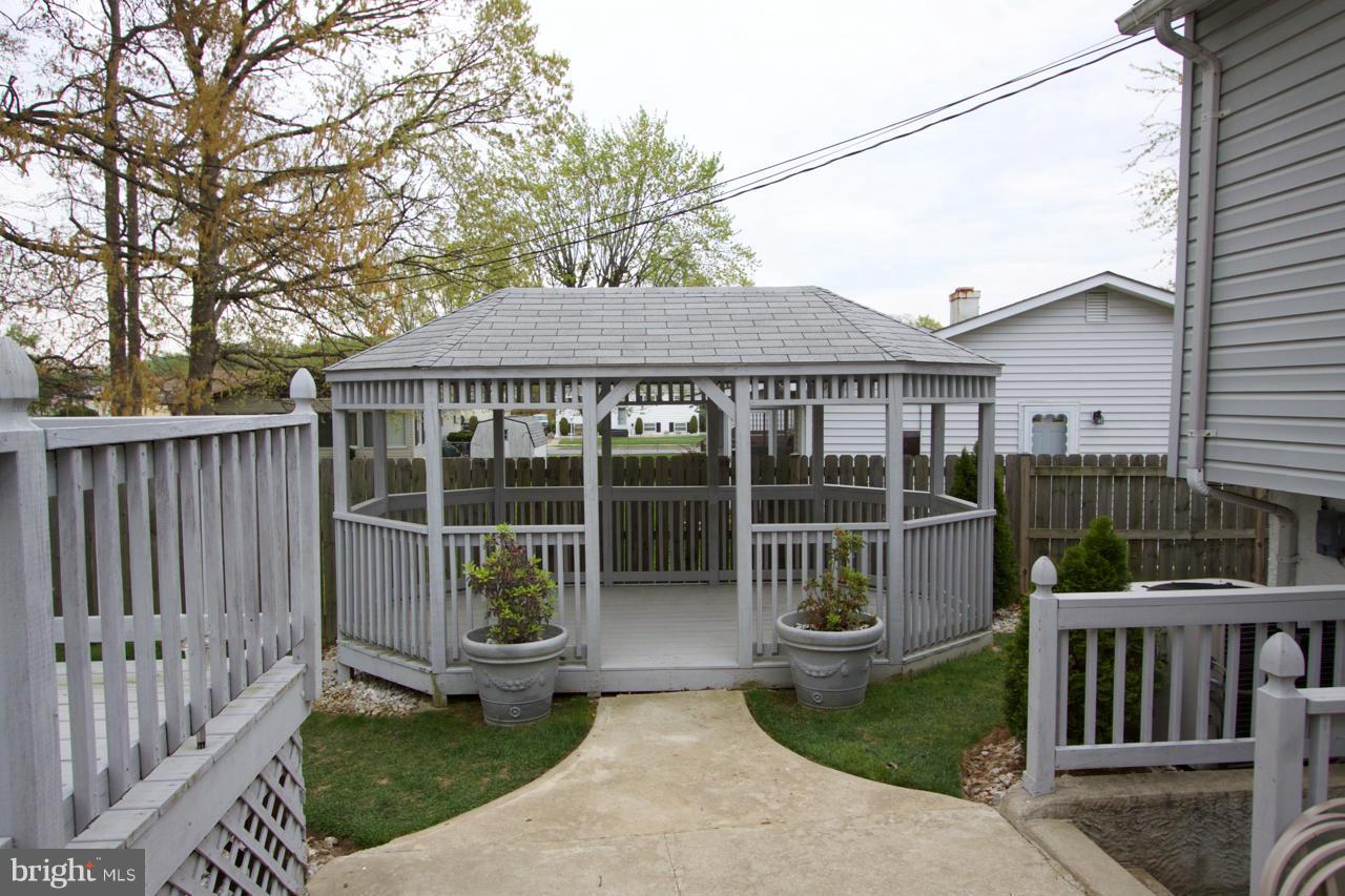 527 Crisfield Road Baltimore, MD 21220 - Photo 29 of 30 Exterior (Rear)