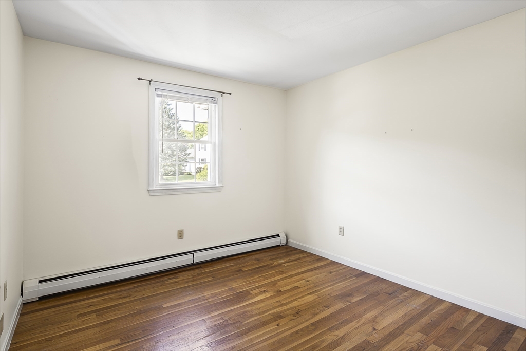 12 Concord Road Shrewsbury, MA 01545 - Photo 16 of 25 Gallery Image 16