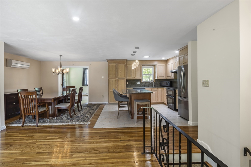 12 Concord Road Shrewsbury, MA 01545 - Photo 4 of 25 Gallery Image 4