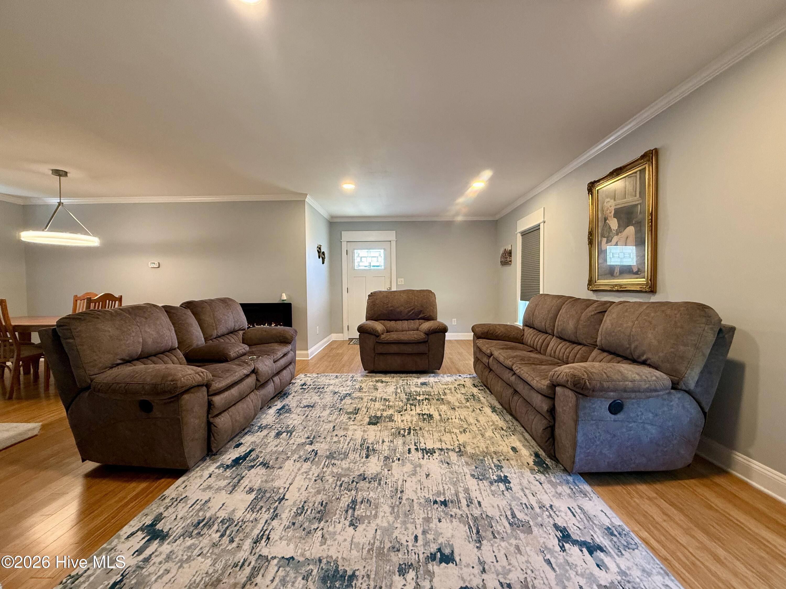 2714 Harrison Road Williamston, NC 27892 - Photo 25 of 78 Living Room