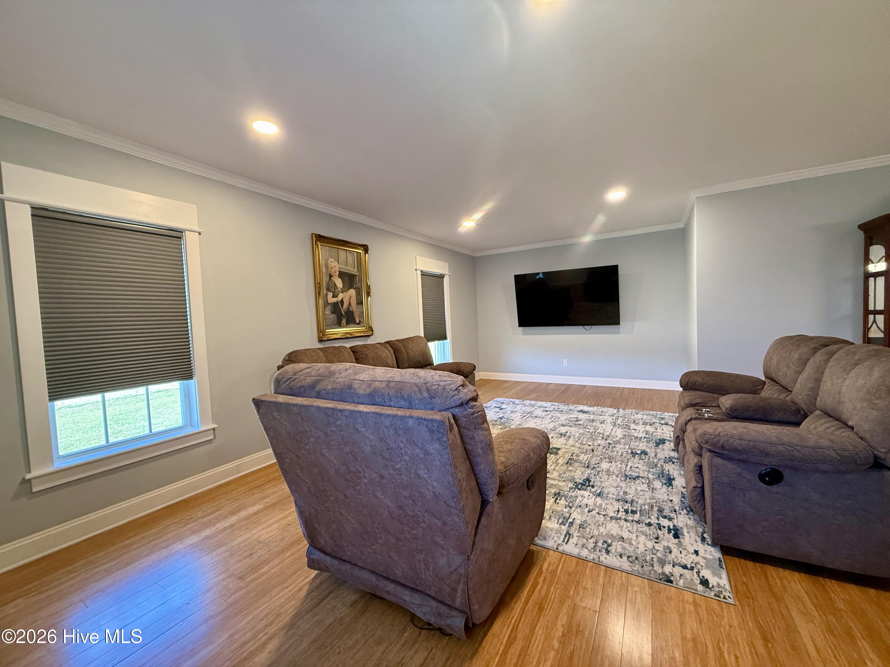 2714 Harrison Road Williamston, NC 27892 - Photo 28 of 78 Living Room
