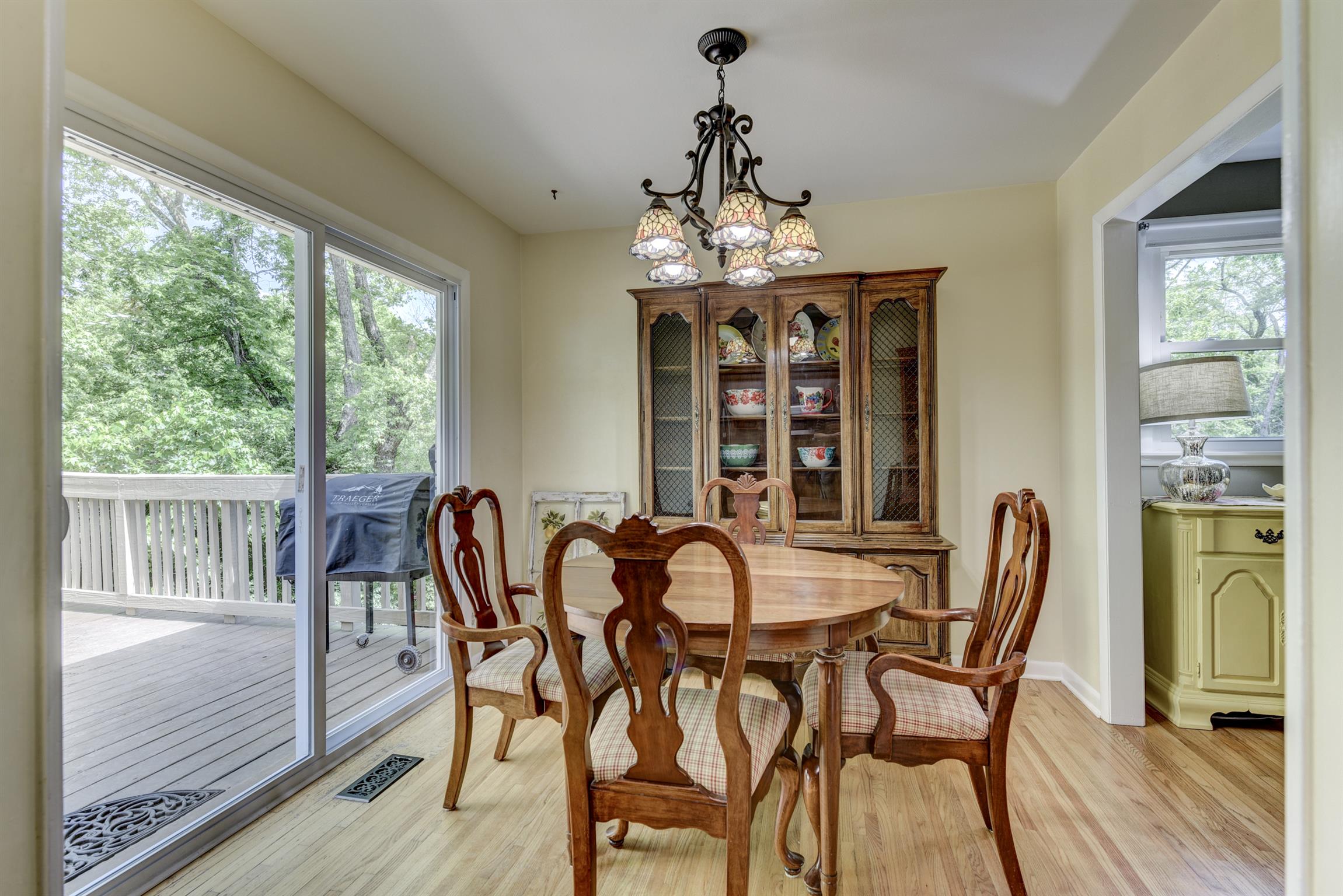 1033 Ridgecrest Drive Franklin, TN 37069 - Photo 8 of 25 Gallery Image 8