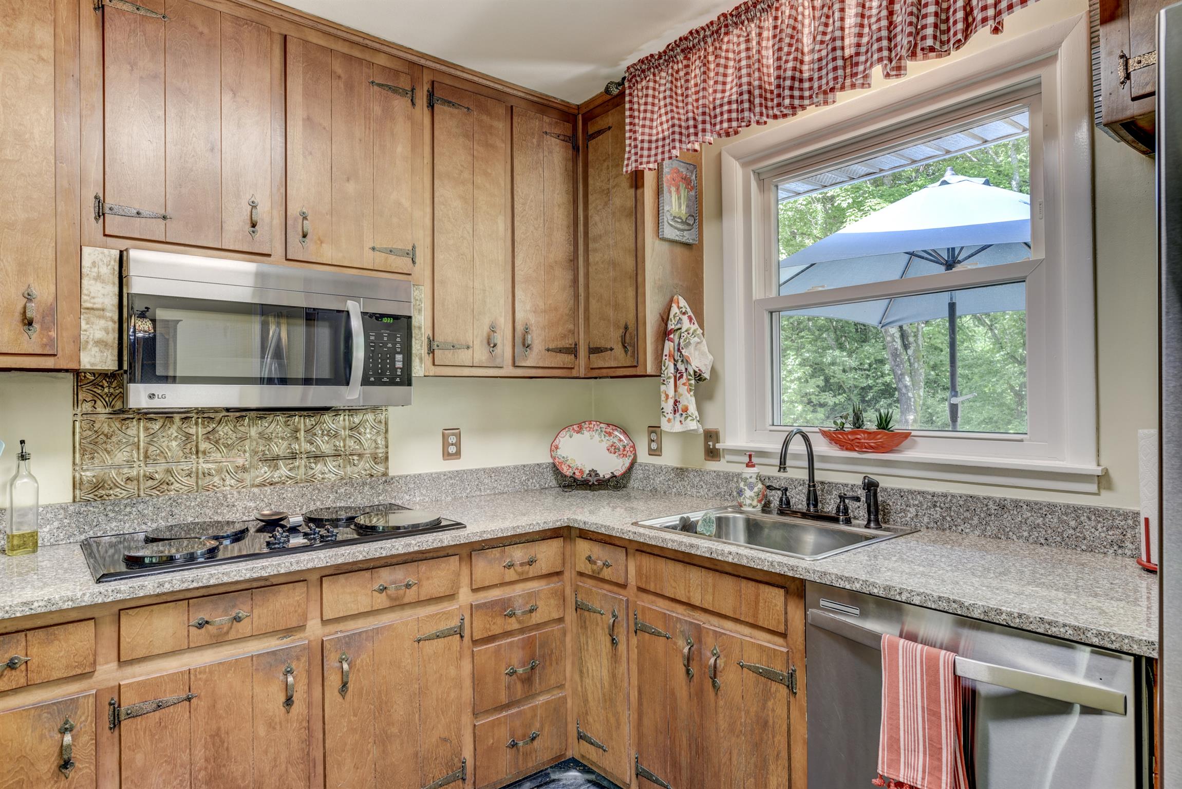 1033 Ridgecrest Drive Franklin, TN 37069 - Photo 10 of 25 Gallery Image 10