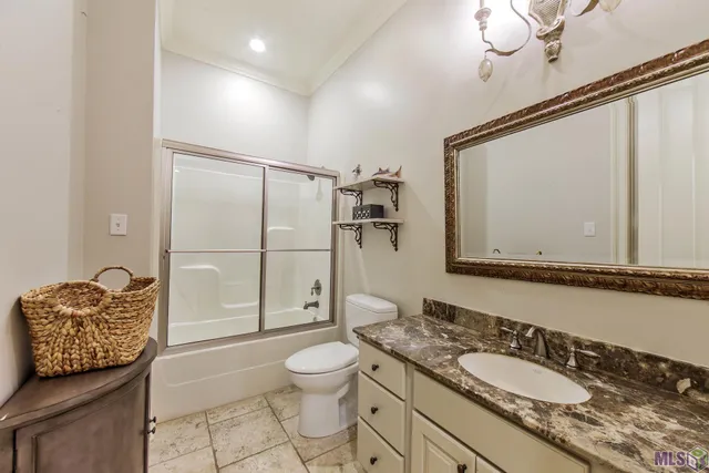 $718,000 | 133 Rue Saint Rachel, Houma, LA 70360