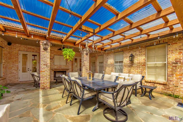 $718,000 | 133 Rue Saint Rachel, Houma, LA 70360