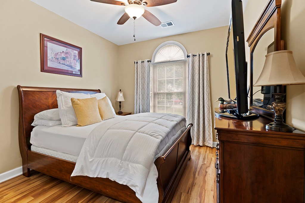 302 Rivers Run Greenwood, SC 29649 - Photo 14 of 21 Gallery Image 14