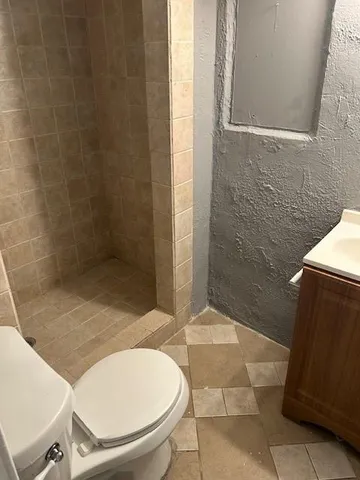 $1,800 | 418 Holly Drive Southeast, Atlanta, GA 30354