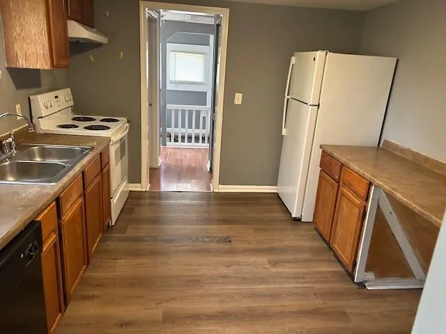 $1,800 | 418 Holly Drive Southeast, Atlanta, GA 30354