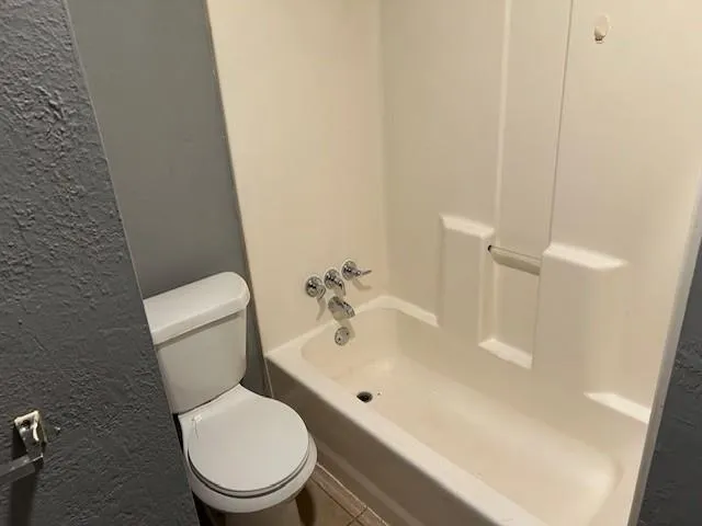 $1,800 | 418 Holly Drive Southeast, Atlanta, GA 30354