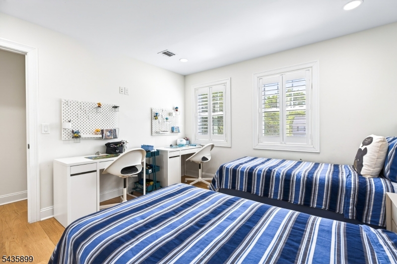 905 Harding Street Westfield, NJ 07090 - Photo 27 of 43