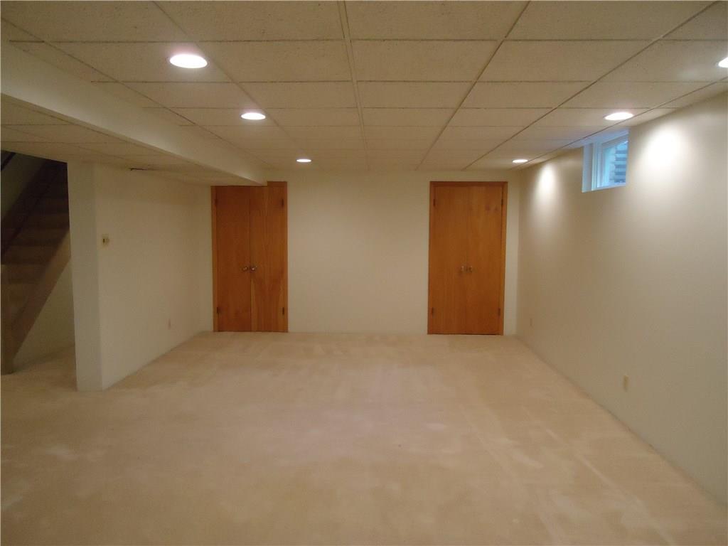 105 Parise Road Pittsburgh, PA 15221 - Photo 18 of 23