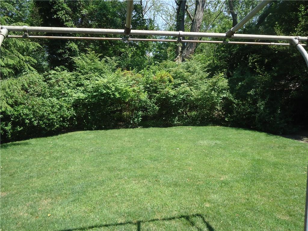 105 Parise Road Pittsburgh, PA 15221 - Photo 20 of 23