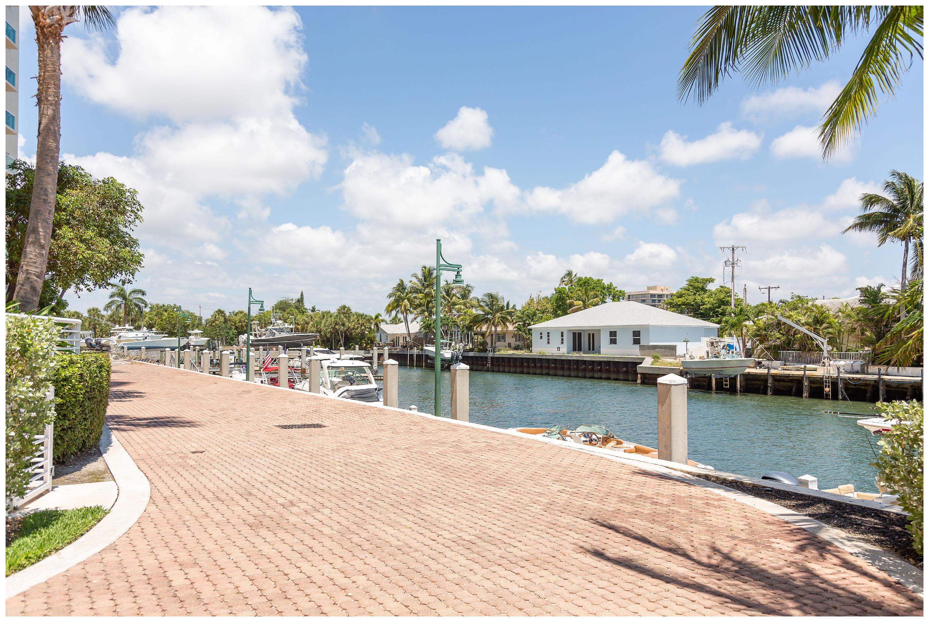 2650 Lake Shore Drive, Unit 2105 Riviera Beach, FL 33404 - Photo 18 of 47 2019-06-03_0002